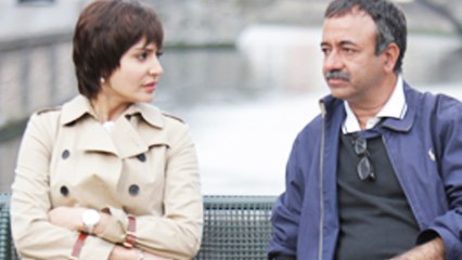 Leaked !  Anushka Sharma PK Official Look