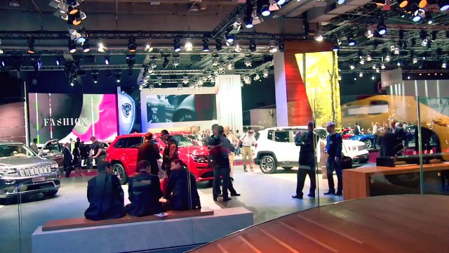 Paris Motor Show: All new Fiat 500X & Jeep Renegade