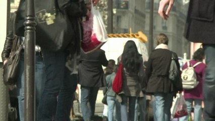 Parents homo: des familles "à part entière" pour 6 Français sur 10