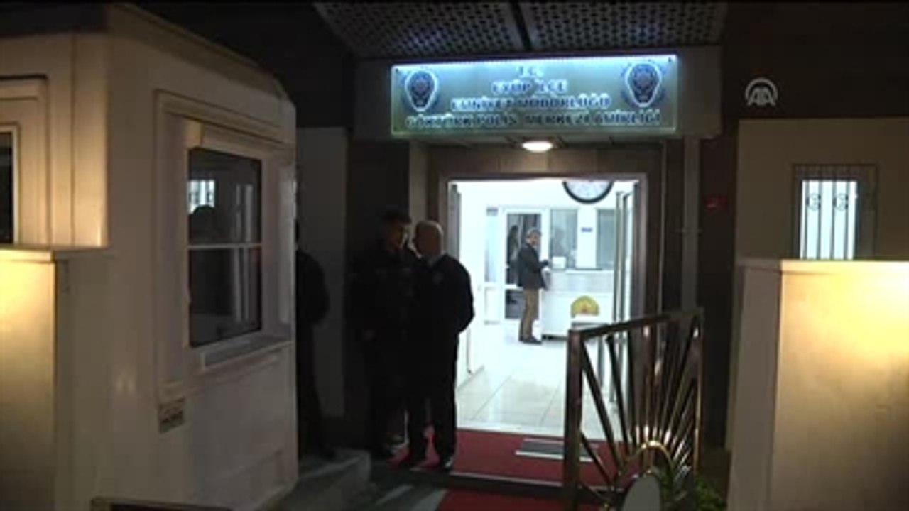 Davutoğlu Polislerle Bayramlaştı