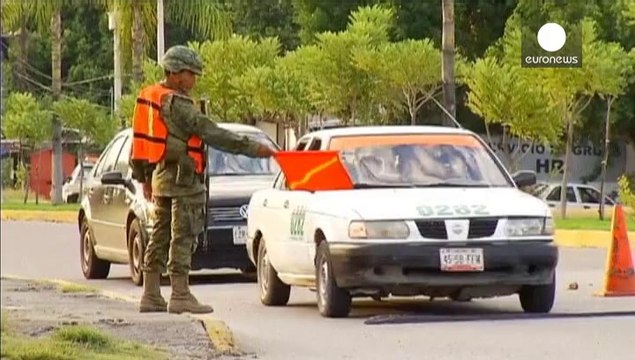 Messico, paura per studenti scomparsi dopo scoperta di fosse comuni