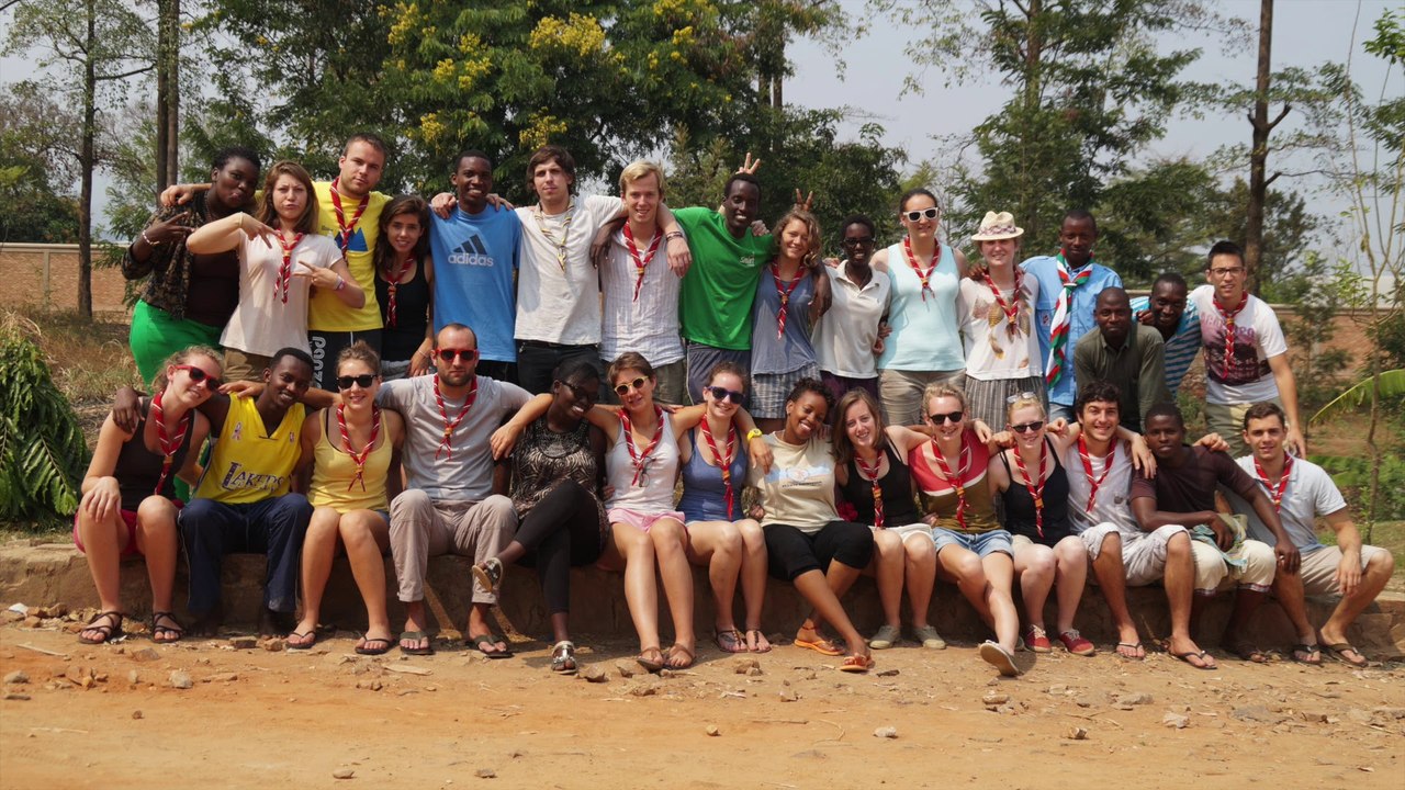 Camp jeunes adultes Burundi 2014 - Albanelli 2014