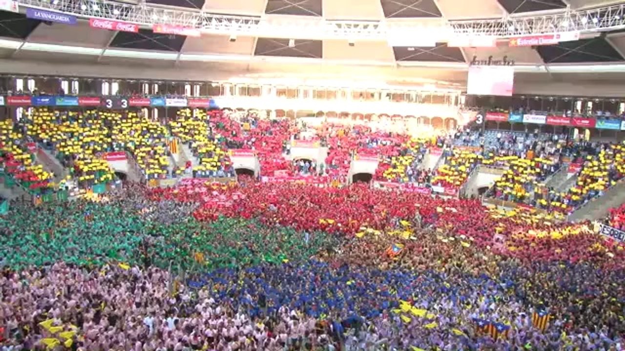 Ambient al començament del 25è Concurs de Castells de Tarragona