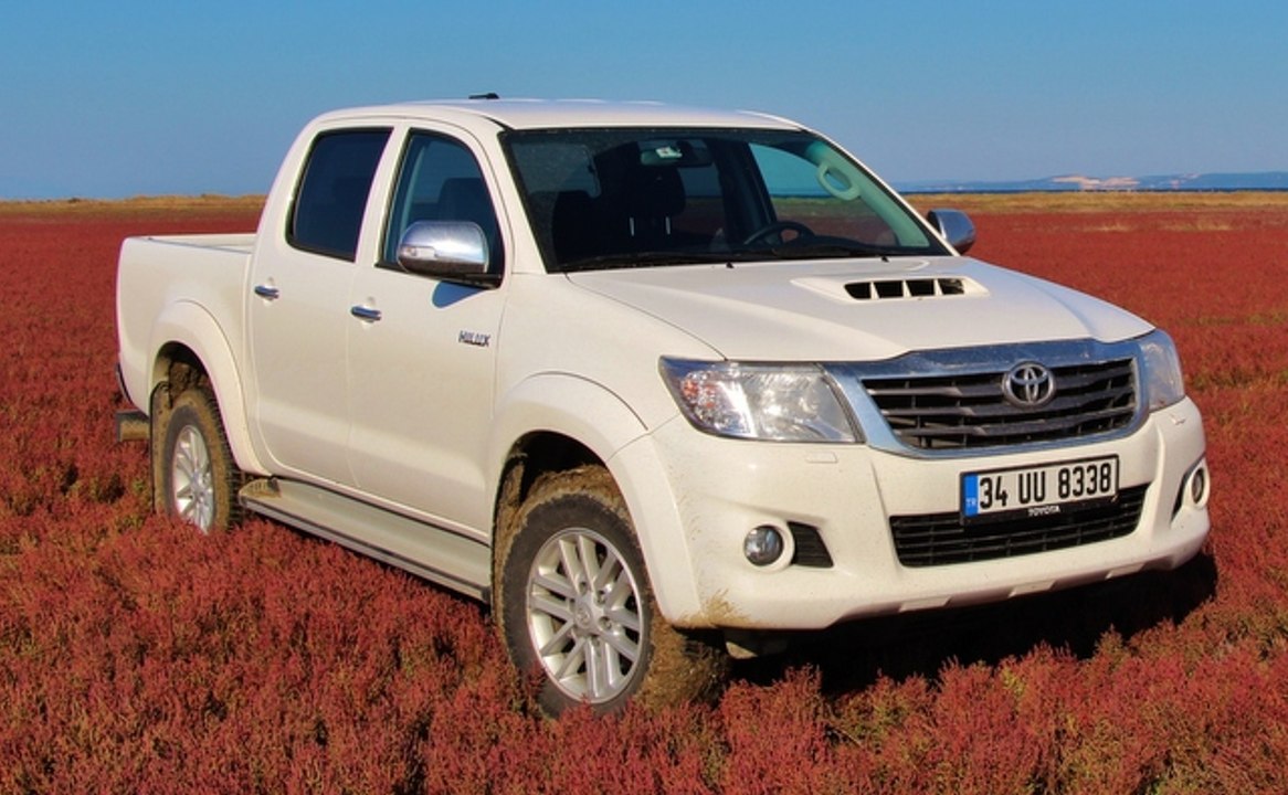 Test - Toyota Hilux 4x4