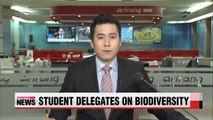 Student delegates discuss biodiversity