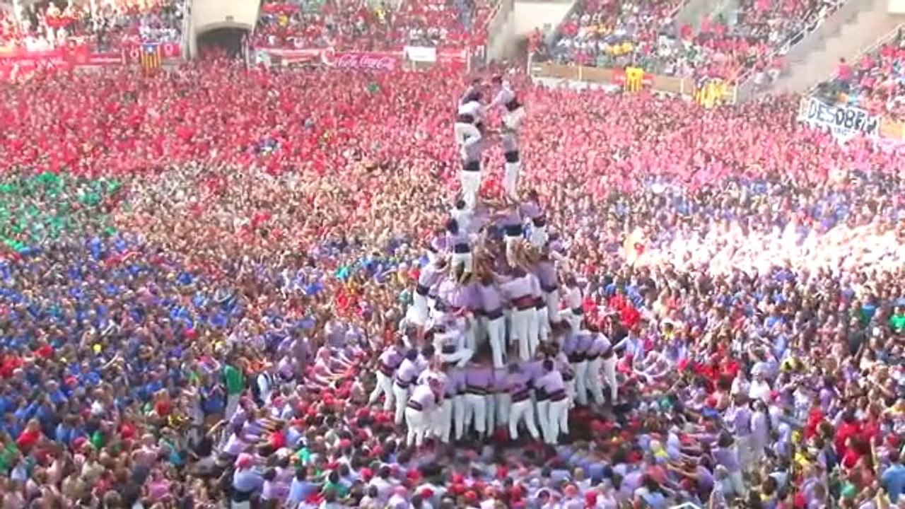 Imatges de la quarta i la cinquena rondes del Concurs de Castells 2014.