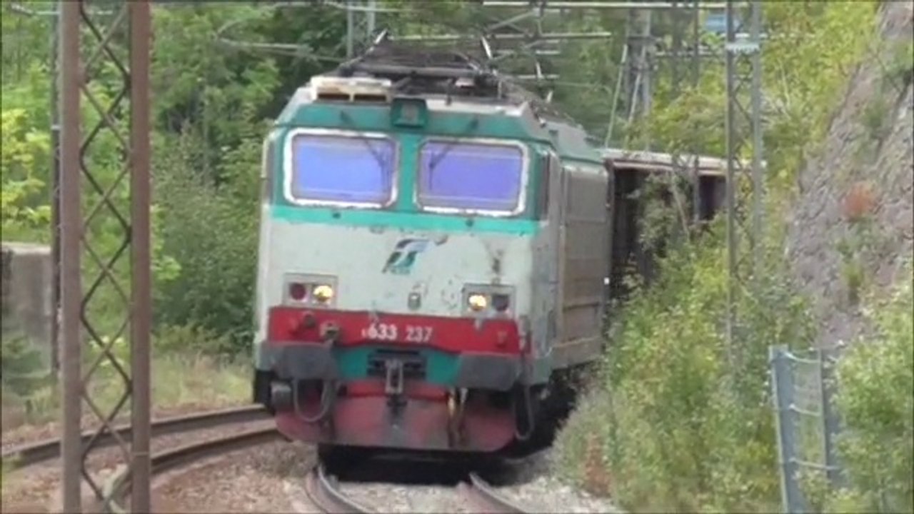 E633 et E652 Tigre de trenitalia : Montée d'un convoi pour l'Italie à Modane
