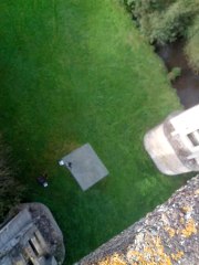 Saut dans le vide vu d'en haut !!!!!