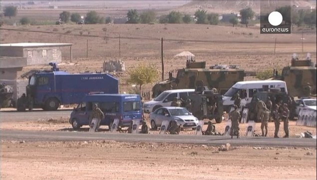 Συρία: Οι τζιχαντιστές σφυροκοπούν τους Κούρδους - Χτύπημα στο τουρκικό έδαφος