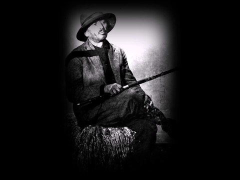 NEYZEN TEVFİK(1879 BODRUM-1953 İSTANBUL) GEÇER...