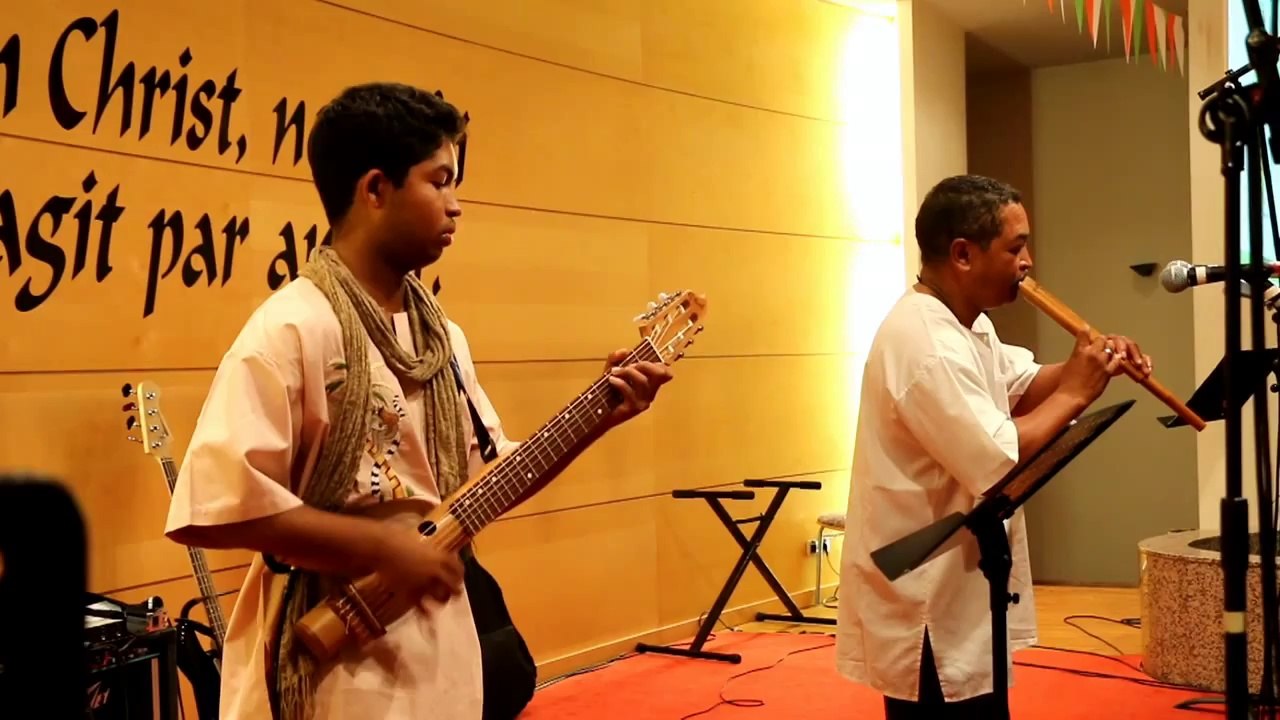 Sodina in Malagasy en choeurs