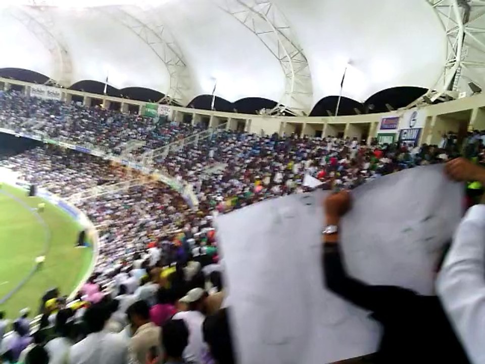 Go Nawaz Go - T20 PakvAus Cricket 5 Oct 2014 Dubai Stadium - 4