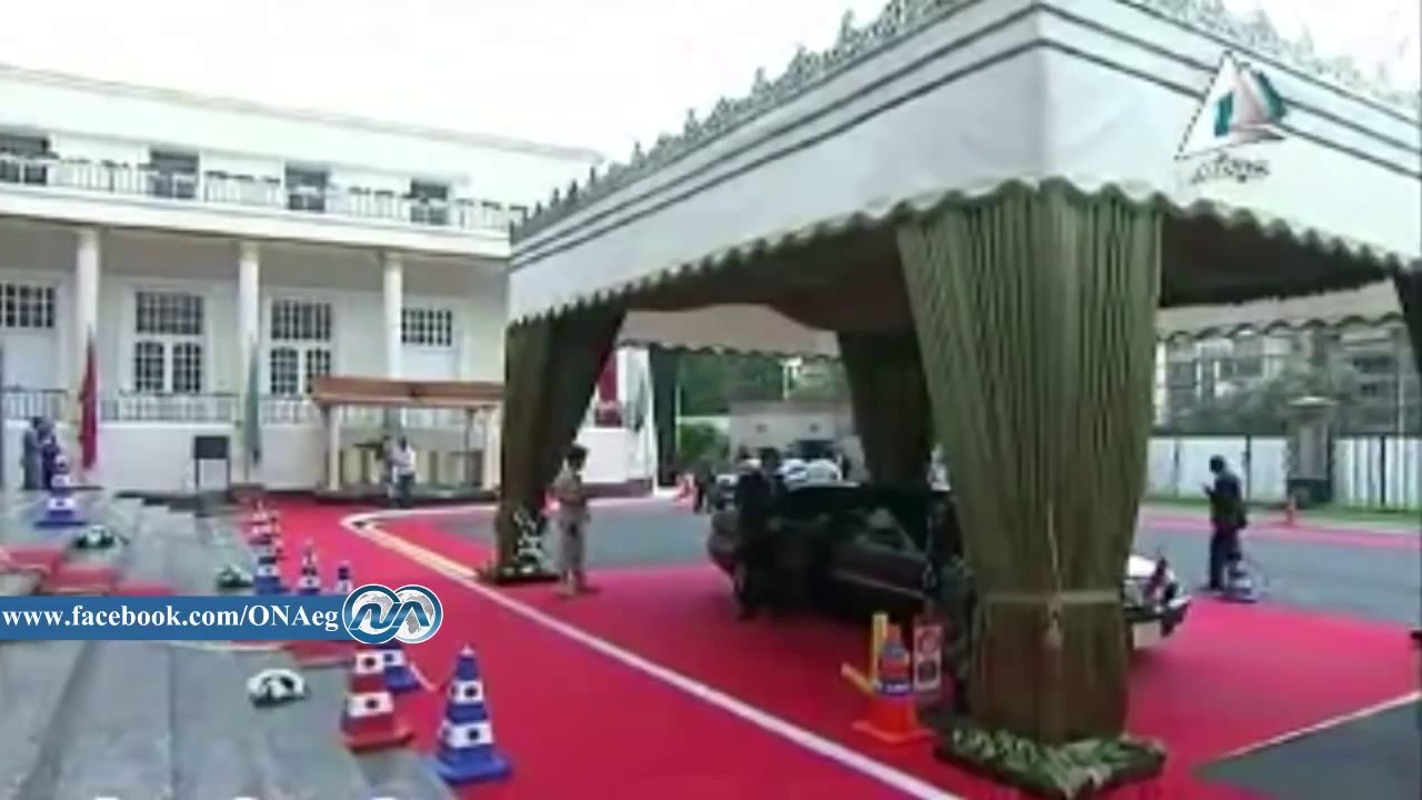 بالفيديو..لحظة وصول البابا تواضروس إلى مقر "الك...