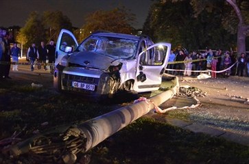 Başkent'te Kaza: 1 Çocuk Öldü, 9 Kişi Yaralandı