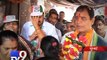 MNS' Akhilesh Chaubey has deployed his wife Vedika Chaubey to campaign for him, Mumbai - Tv9 Gujarati