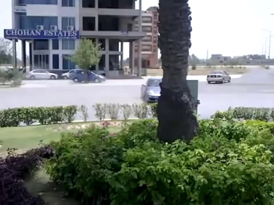 Porsche 911 Carrera S Drifting in Defence Lahore