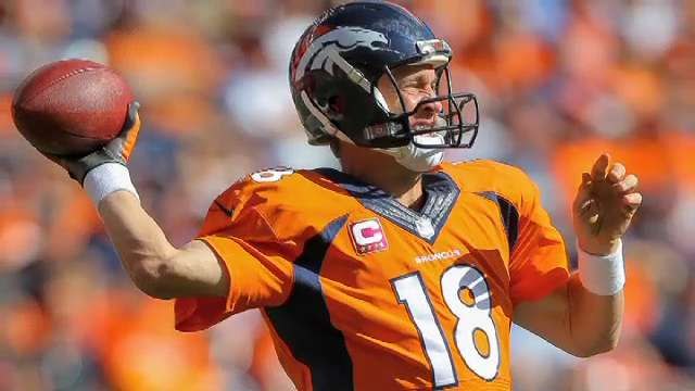 Manning, Brady Reach NFL Milestones