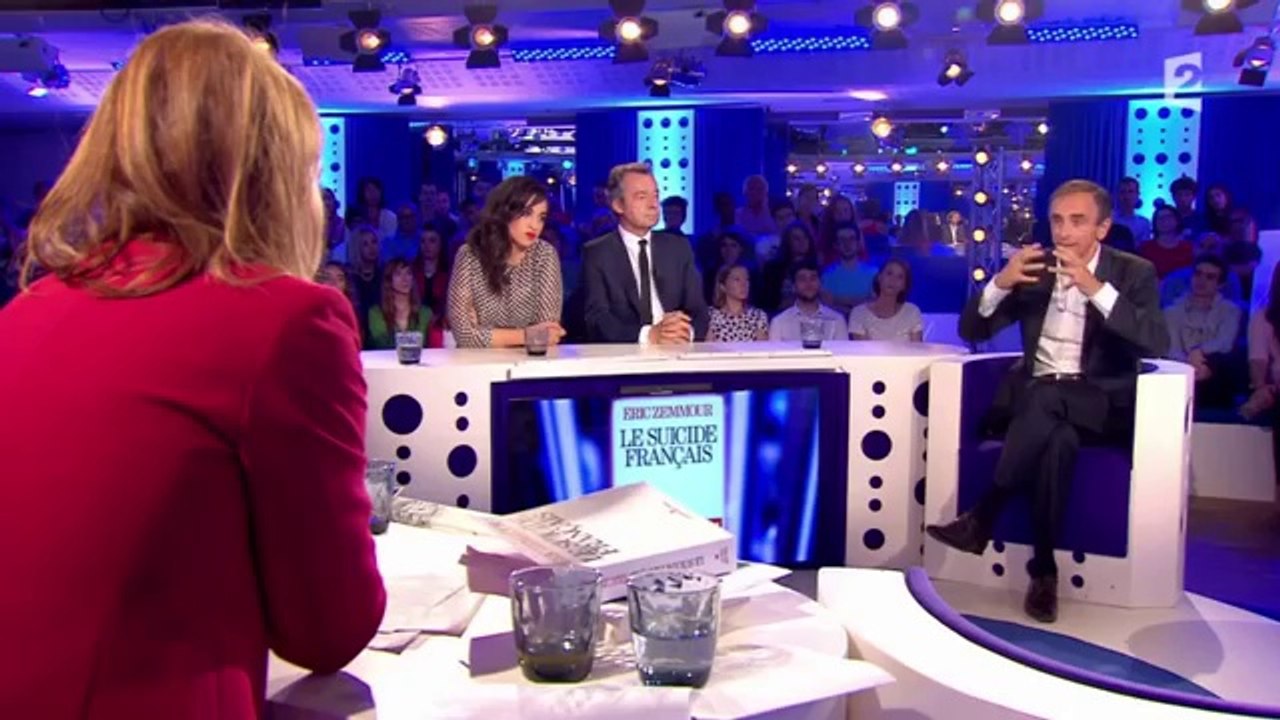 Discussion houleuse entre Eric Zemmour et Léa Salamé à propos de Pétain - ONPC