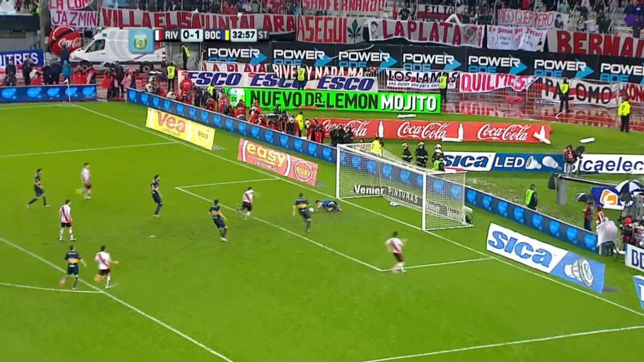 Argentinien: Derby-Schlacht in Buenos Aires