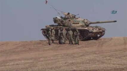 Kara Kuvvetleri Komutanı Orgeneral Akar Sınırda
