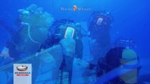 Strage di Lampedusa, la marina militare deposita una targa in fondo al mare