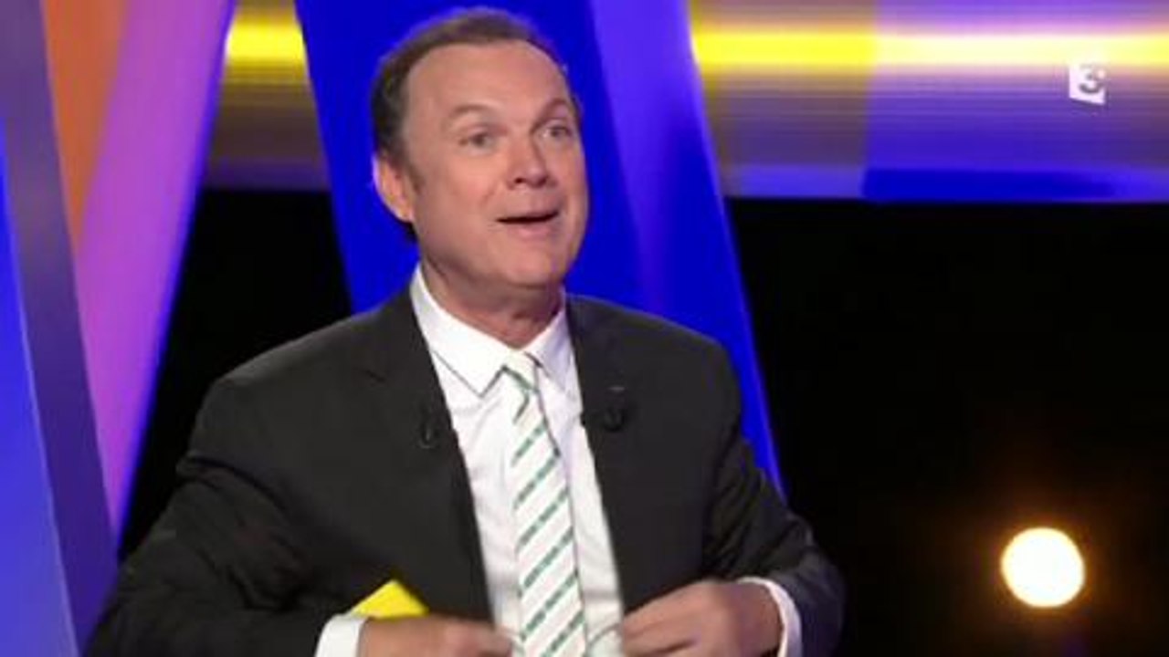 Une candidate compose une chanson pour Julien Lepers !