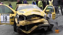 Cette voiture de rallye quitte la route et fonce sur des spectateurs, bilan : aucun blessé !