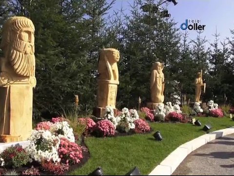 2014_10_05 Les sculptures à la tronçoneuses sont à Folie Flore