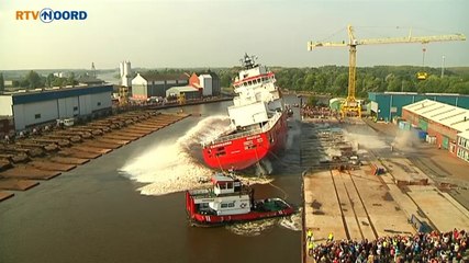 Nieuw schip van de NAM te water - RTV Noord