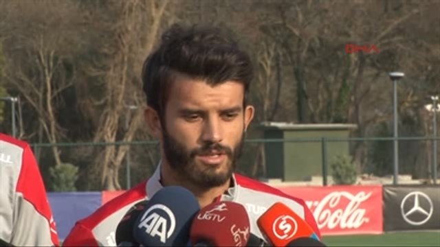 A Milli Takımın 2 Yeni Yüzü Ümit Kurt ve Güray Vural, Çek Cumhuriyeti ve Letonya Maçlarını...