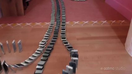 10,000 iPhone 5 Domino