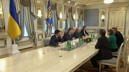 Poroshenko says border control needed to stop conflict