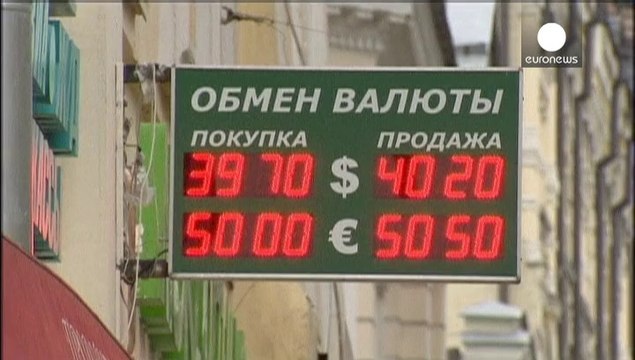 El rublo alcanza mínimos históricos respecto al dólar