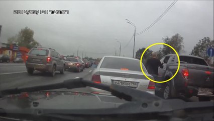 Un Road Rage Russe pas comme les autres