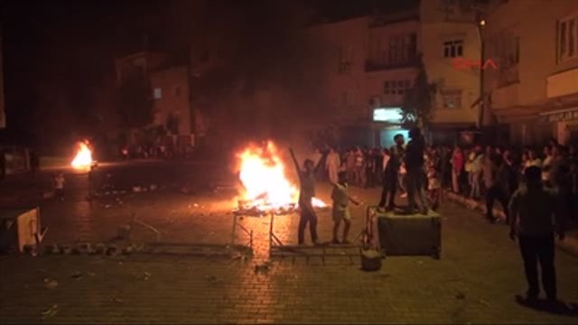 Nusaybinek Güneydoğu'da Olaylı Işid Protestoları