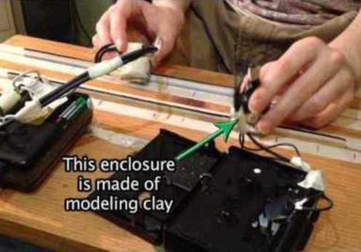 Audiotape Turntable Turns Tapedeck Into Record Scratching Gold