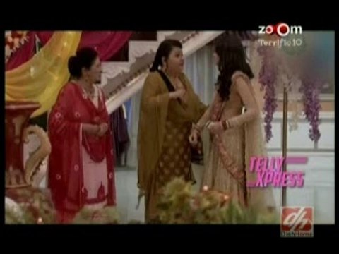 Kumkum Bhagya - 7th October 2014 Pragya faints in 'Kumkum Bhagya' apnicommunity.com