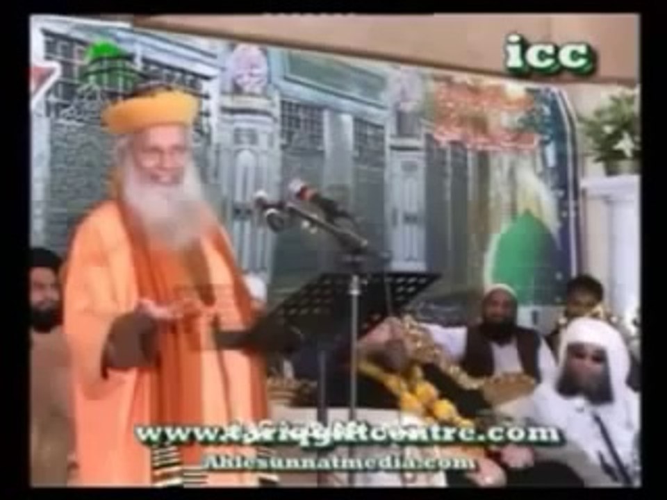 Syed Muhammad Hashmi Mian in 11th Haq Char Yar Conference Bradford 13 may 2012 (3_3)