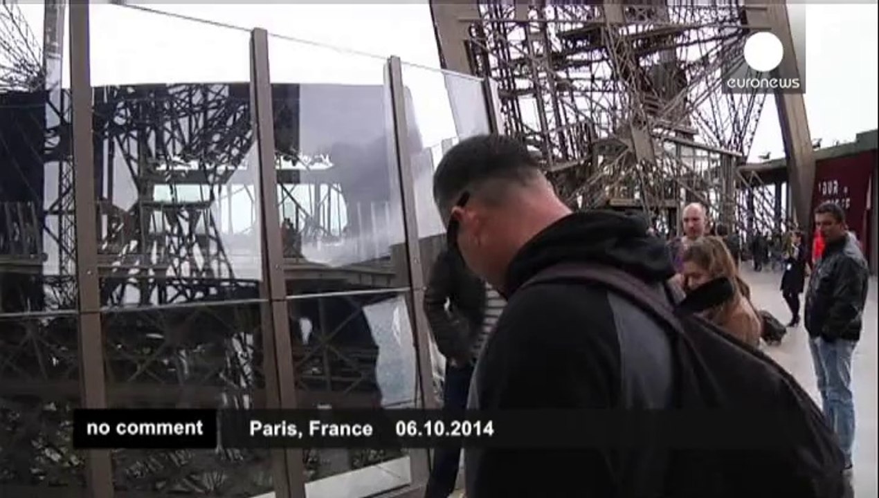 Effiel Tower gets glass floor for 125th anniversary facelift