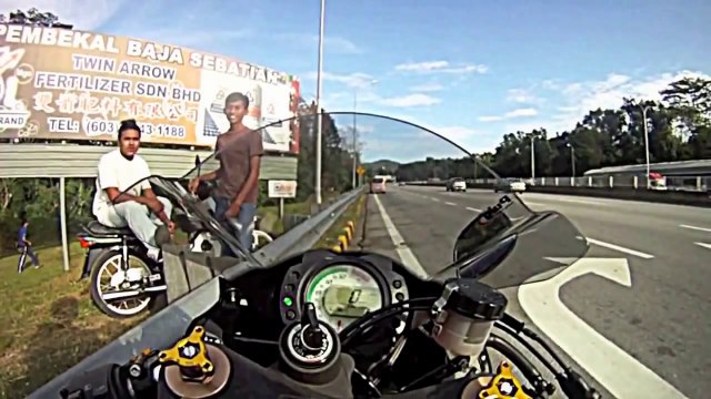 Kawasaki ZX10R Tam Gaz - Araba Tutkum