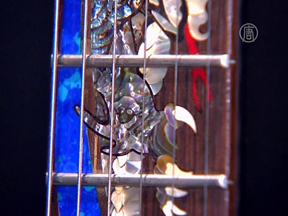 Самая большая гитара в мире, на которой можно играть