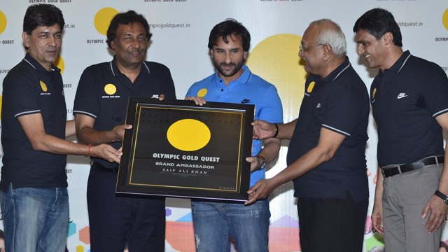 Saif Ali Khan Felicitates Asian Games 2014 Medal Winners !