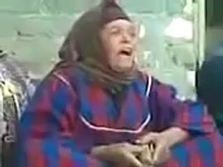 سيده صعيديه تغنى لأم كلثوم حب إيه بصوت روعه