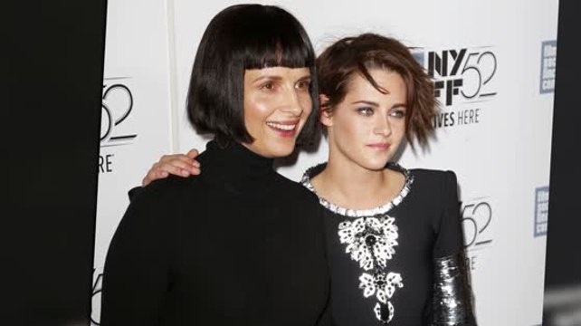 Kristen Stewart And Juliette Binoche Get Coordinated For The Clouds Of Sils Maria Premiere