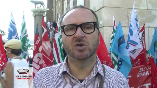 “060606 non risponde più”, lavoratori Almaviva Contact contro 280 licenziamenti