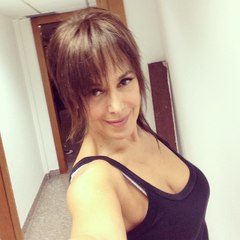 Volete vedermi con i capelli corti e scuri? Ecco l'esperimento solo per voi!