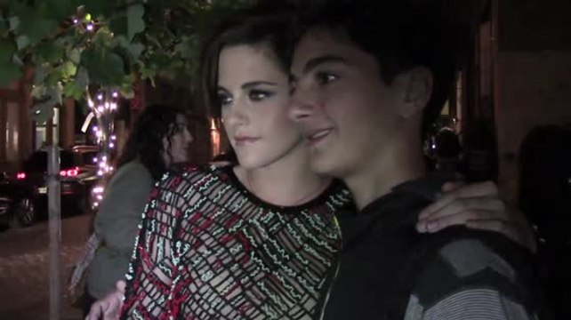 Kristen Stewart Gets Friendly With Fans At The Camp X Ray Premiere