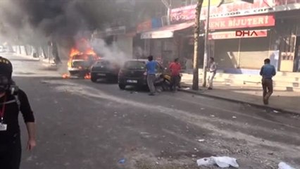Kobani Protestosu Bağcılar'ı Savaş Alanına Çevirdi