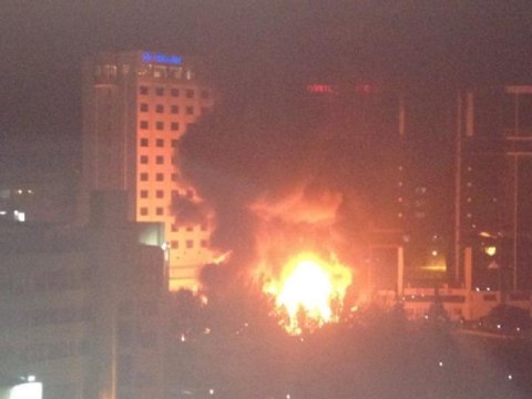 Diyarbakır'da Trilyonluk İşyeri Cayır Cayır Yanıyor