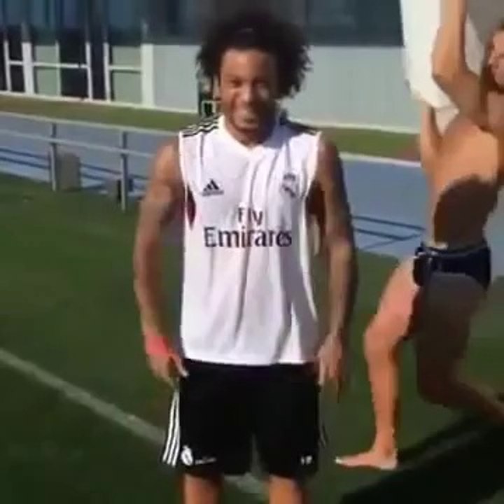 Marcelo Ice Bucket Challenge ft. Cristiano Ronaldo Nominates Neymar,Lionel Messi